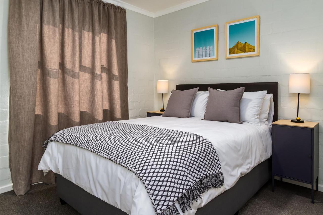 Wink Aparthotel Eaton Square Cape Town Exterior foto